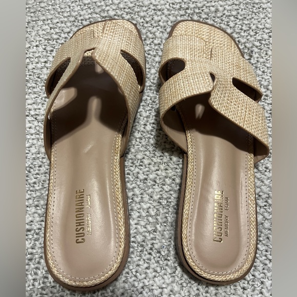 New Cushionaire sandals 7.5 - Picture 4 of 5